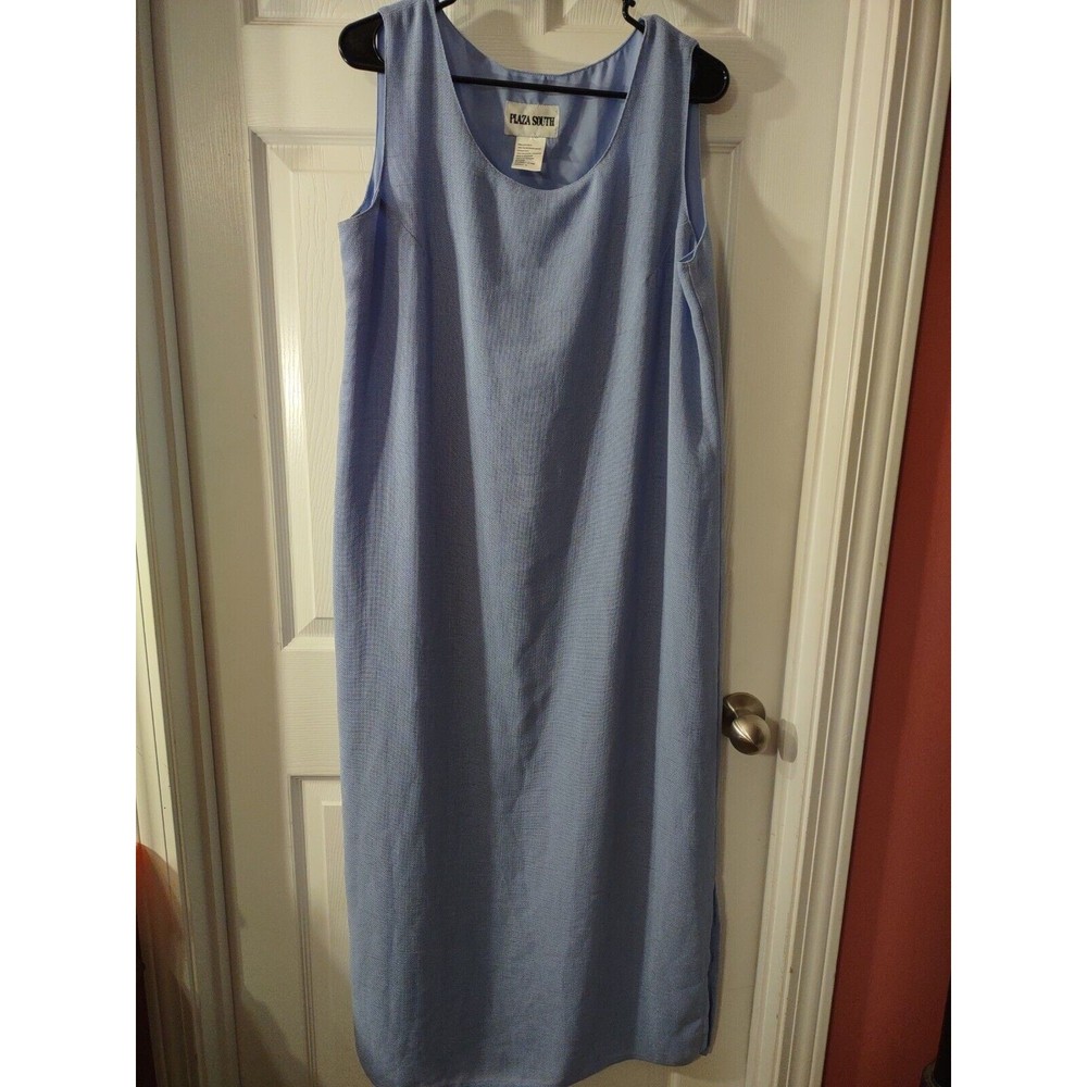 Plaza South Dress Size 12 Blue Sleeveless Long Looks Big